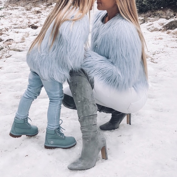 Unreal fur light blue kids coat - Picture 2 of 3
